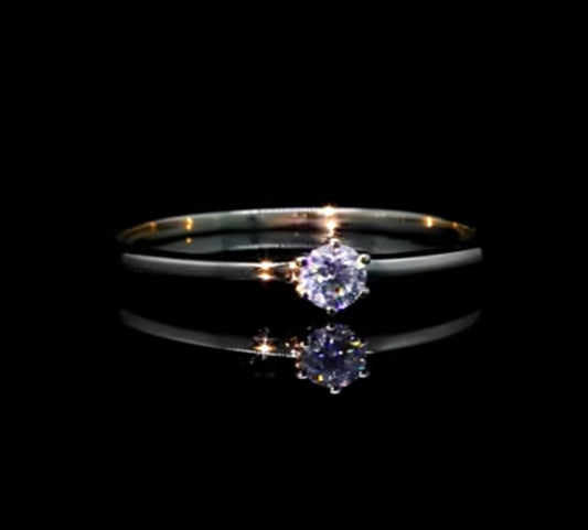 10K 0.10Ct. Round Cut Solitaire Ring